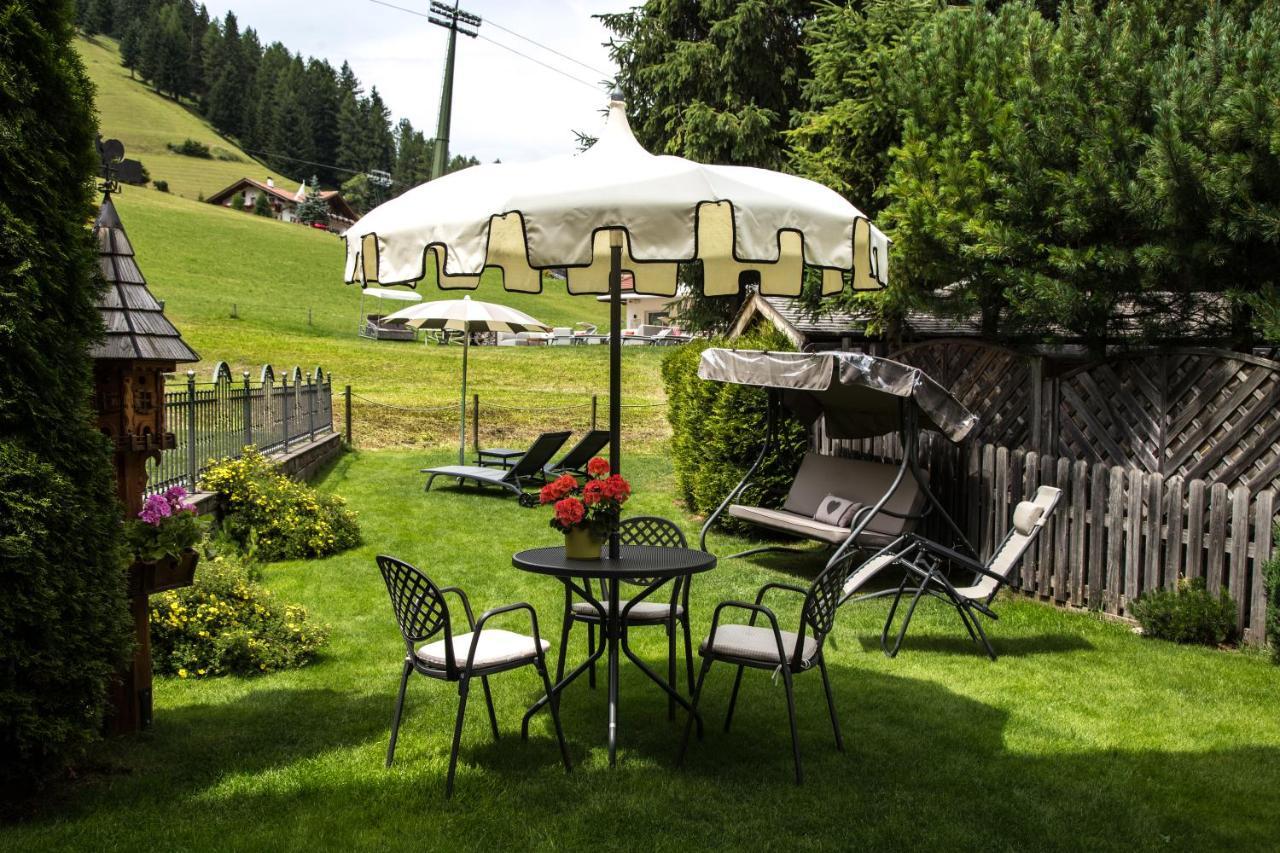 Garni Villa Maria Selva di Val Gardena Exterior foto